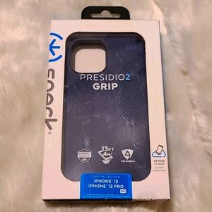 Speck Presidio2 Grip iPhone 12 Pro case